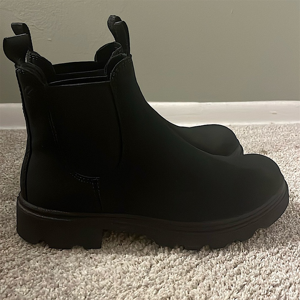 ECCO Grainer Nubuck Black Boots